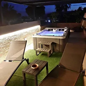 Tea Sr Con Jacuzzi E Piscina Privata Villa